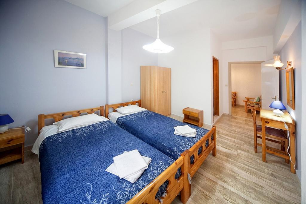 Joanna Sea View Apartments Mparmpati Værelse billede
